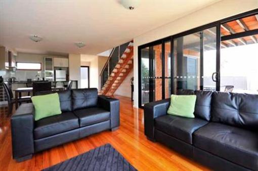 фото отеля The Dunes Low Head Holiday Rentals