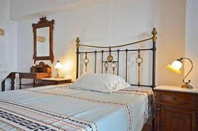 фото отеля Naxos Filoxenia Hotel Galini