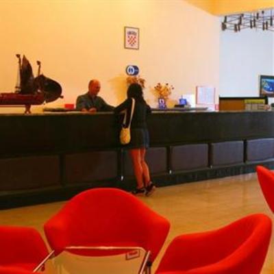 фото отеля Laguna Hotel Gradac