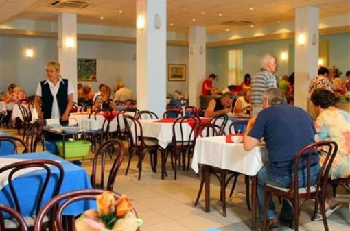фото отеля Laguna Hotel Gradac