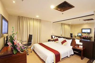 фото отеля New World Hotel Guangzhou