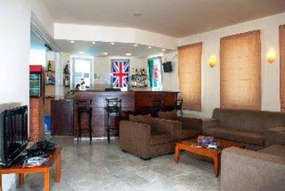 фото отеля Radamanthis Apartments Arkadi