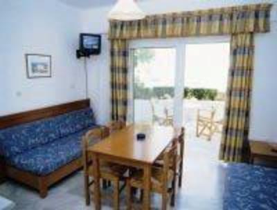 фото отеля Radamanthis Apartments Arkadi
