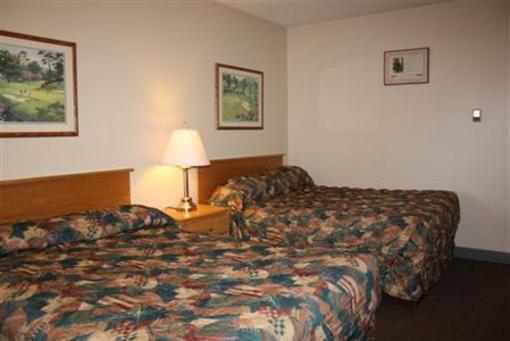 фото отеля Rusty's Best Canadian Motor Inn