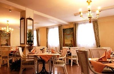 фото отеля Simply Home Villa Scalabrini Hotel Crespano del Grappa
