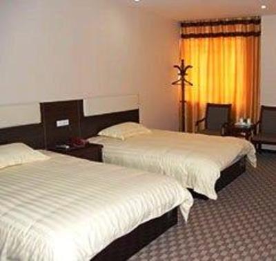 фото отеля Yinjie Holiday Inn