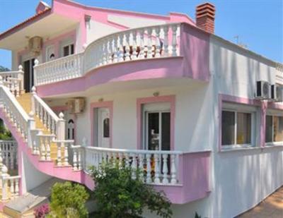 фото отеля Nereids Apartments and Studios
