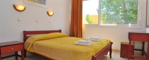 фото отеля Nereids Apartments and Studios
