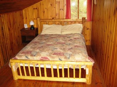 фото отеля Algonquin Eco-Lodge