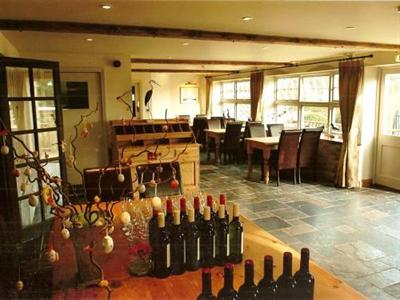 фото отеля The King William IV Country Inn & Restaurant