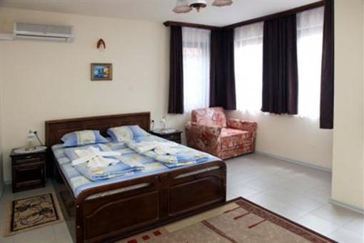 фото отеля Guest House Fotini 2