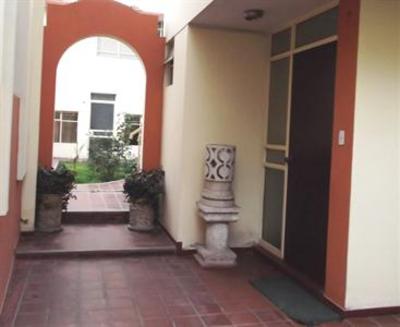 фото отеля Hostal El Peral