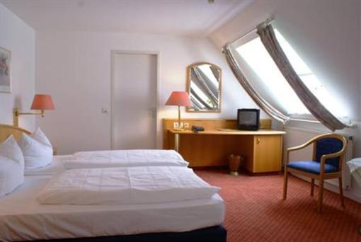 фото отеля Hotel Jagdschlosschen Ascheberg