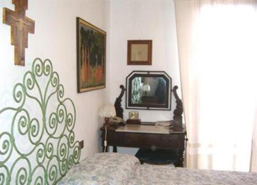 фото отеля Le Acacie Felici Case Vacanza