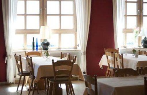 фото отеля Gasthof zur Post Dietfurt