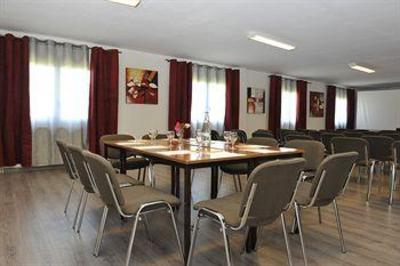 фото отеля Logis Hotel Hermes Couchey