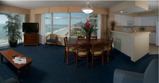 фото отеля Best Western Plus Carolinian Oceanfront Inn and Suites