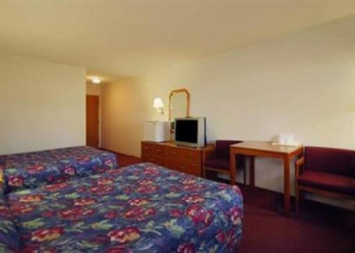 фото отеля Budget Host Inn & Suites Onamia
