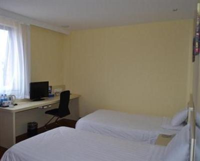 фото отеля Hanting Express Nantong Renmin East Road