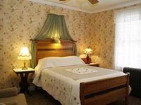 The Albert Stevens Inn