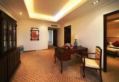 фото отеля Bailu Hotel Nanchang