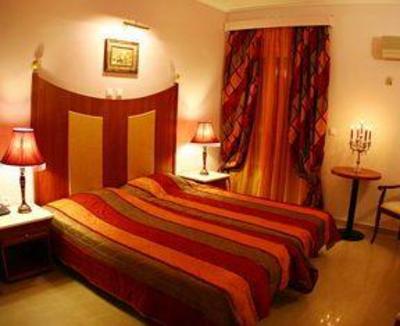 фото отеля Ionis Art Hotel