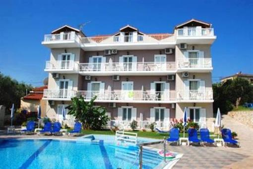 фото отеля Amoudi Studios Apartments Hotel