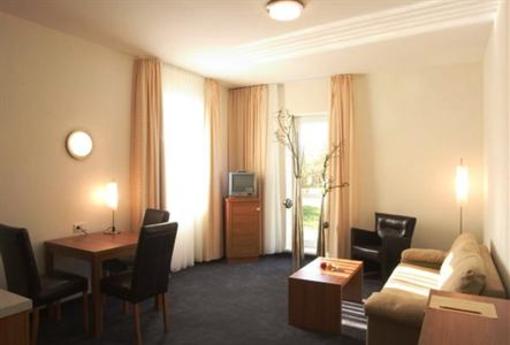 фото отеля Stadthotel Crailsheim