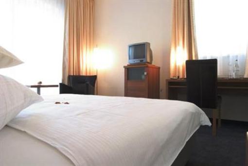 фото отеля Stadthotel Crailsheim