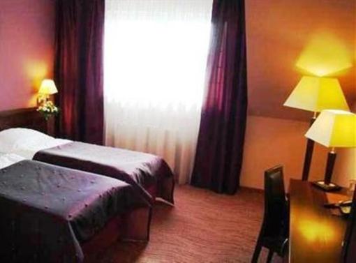 фото отеля Hotel Azalia Szarów