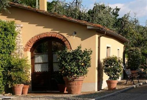 фото отеля Residence Le Coloniche Apartment Serravalle Pistoiese