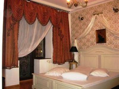 фото отеля Hotel Coroana Moldovei Slanic Moldova