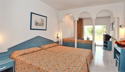 фото отеля Sirenis Seaview Country Club Apartments Ibiza