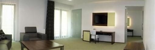 фото отеля Lesni Hotel Zlin