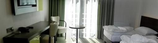 фото отеля Lesni Hotel Zlin