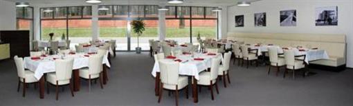фото отеля Lesni Hotel Zlin
