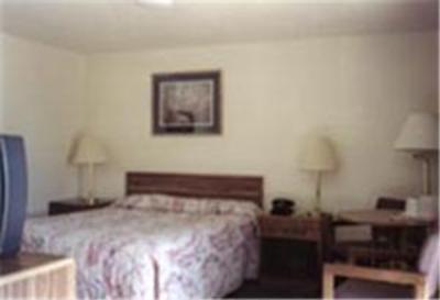 фото отеля Tomahawk Lodge