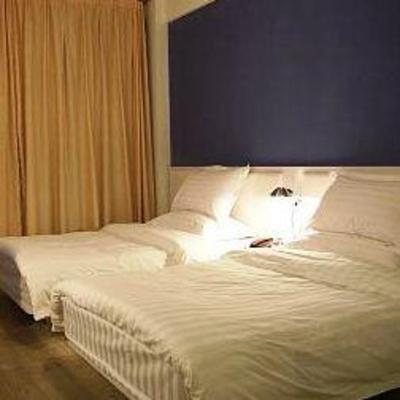 фото отеля Yuntel Inn (Kunming Chuanjin Road)