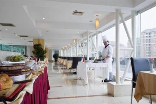 фото отеля J B Serviced Apartments