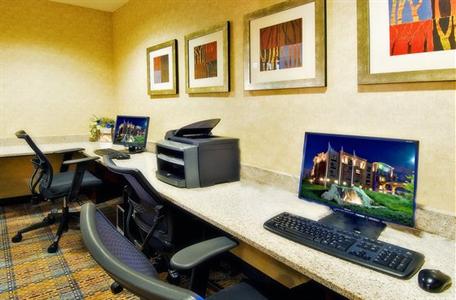 фото отеля Holiday Inn Express Hotel & Suites Riverport