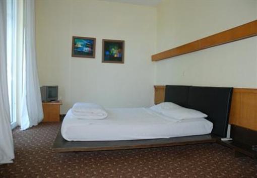 фото отеля Pinar Hotel Erdek