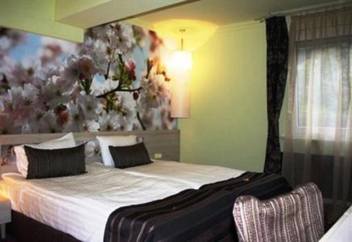 фото отеля Hotel Adler Winningen
