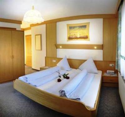 фото отеля Alpenbad Hotel Ramsau am Dachstein