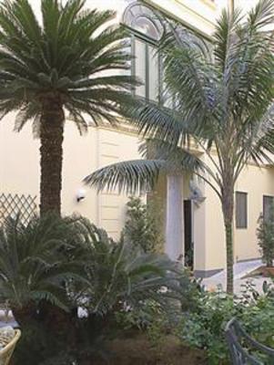фото отеля Residence Palazzo Serraino
