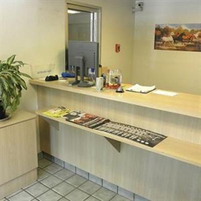 фото отеля Travel Inn Omaha
