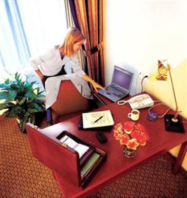 фото отеля Hilton Garden Inn Norwalk