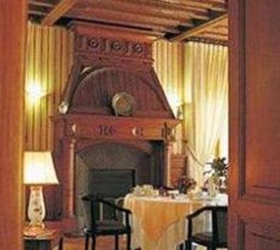 фото отеля Manoir de Sornat Hotel Bourbon-Lancy