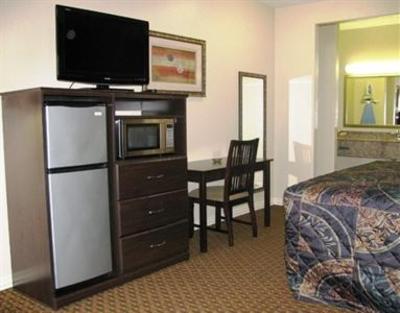 фото отеля Budget Host Inn and Suites Humble