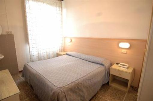 фото отеля Moderno Hotel Pisa