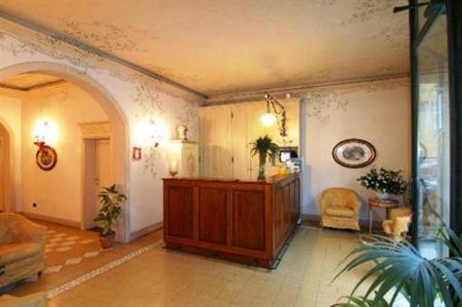 фото отеля Moderno Hotel Pisa
